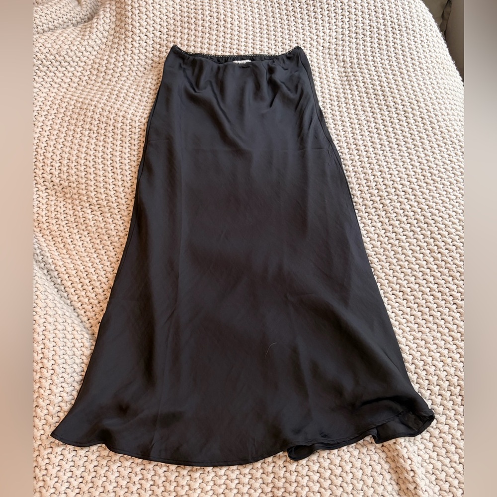 NWT black satin midi skirt